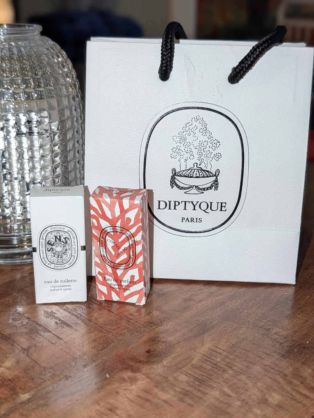 Diptyque goodie bag (Gift Bag, Corail Oscuro, Eau Des Sens)